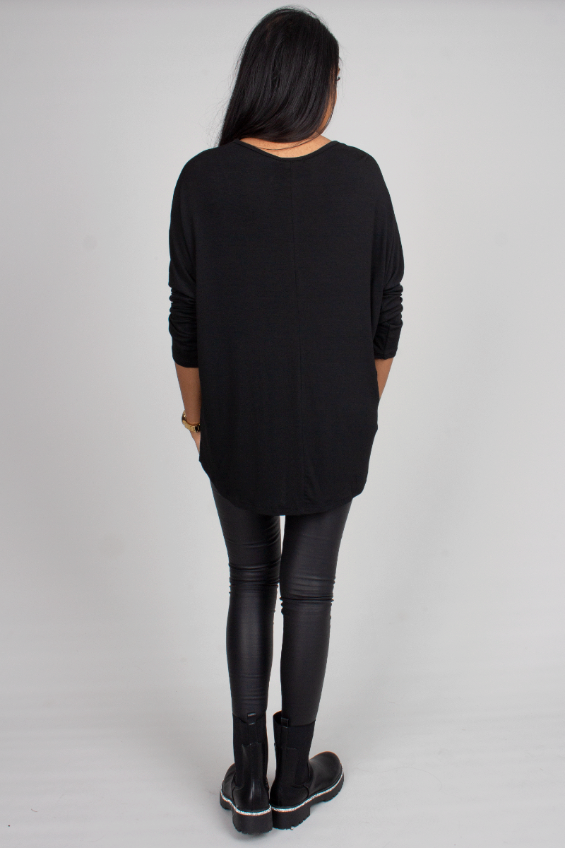 Batwing blus, Svart