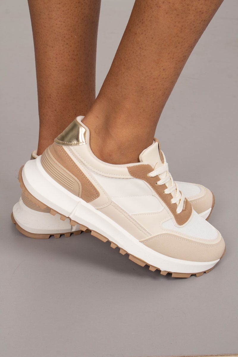 Sneakers, Beige