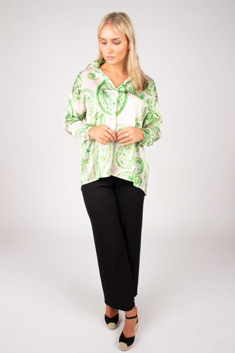 Bluse m. krave i paisley print  Grøn