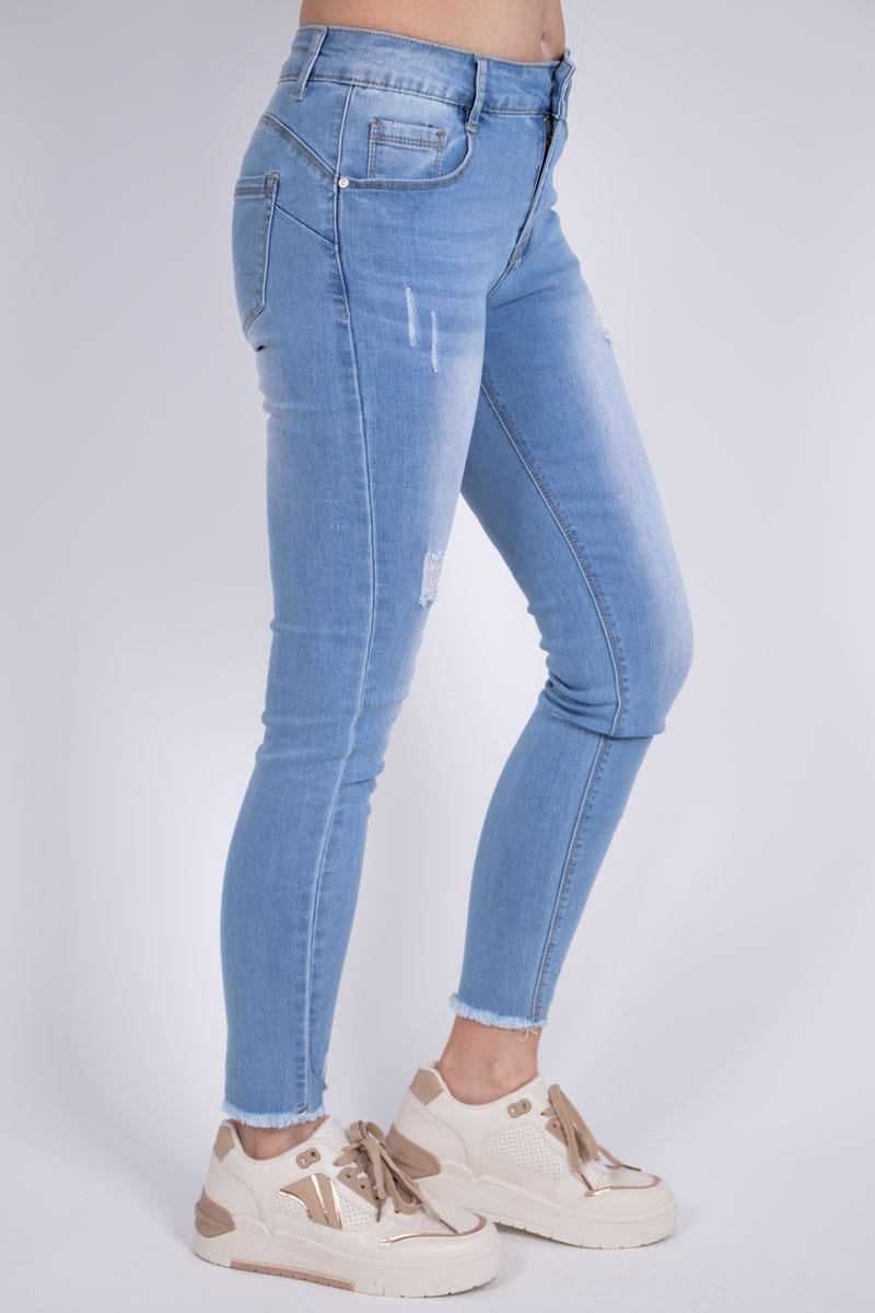 Jeans m. hål