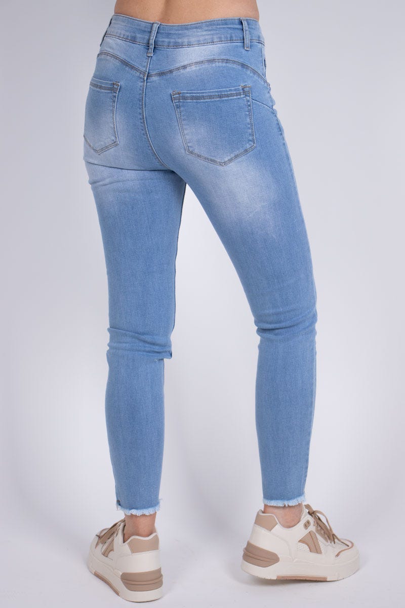 Jeans m. hål