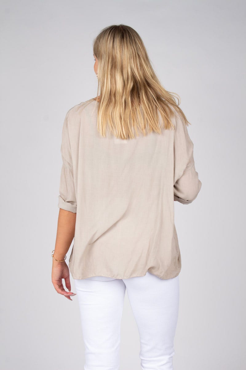 Blus m. paljettdetalj, Beige