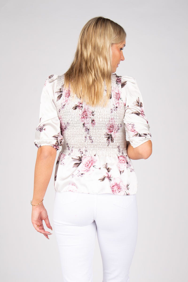 Hailey blus m. blommor, Creme