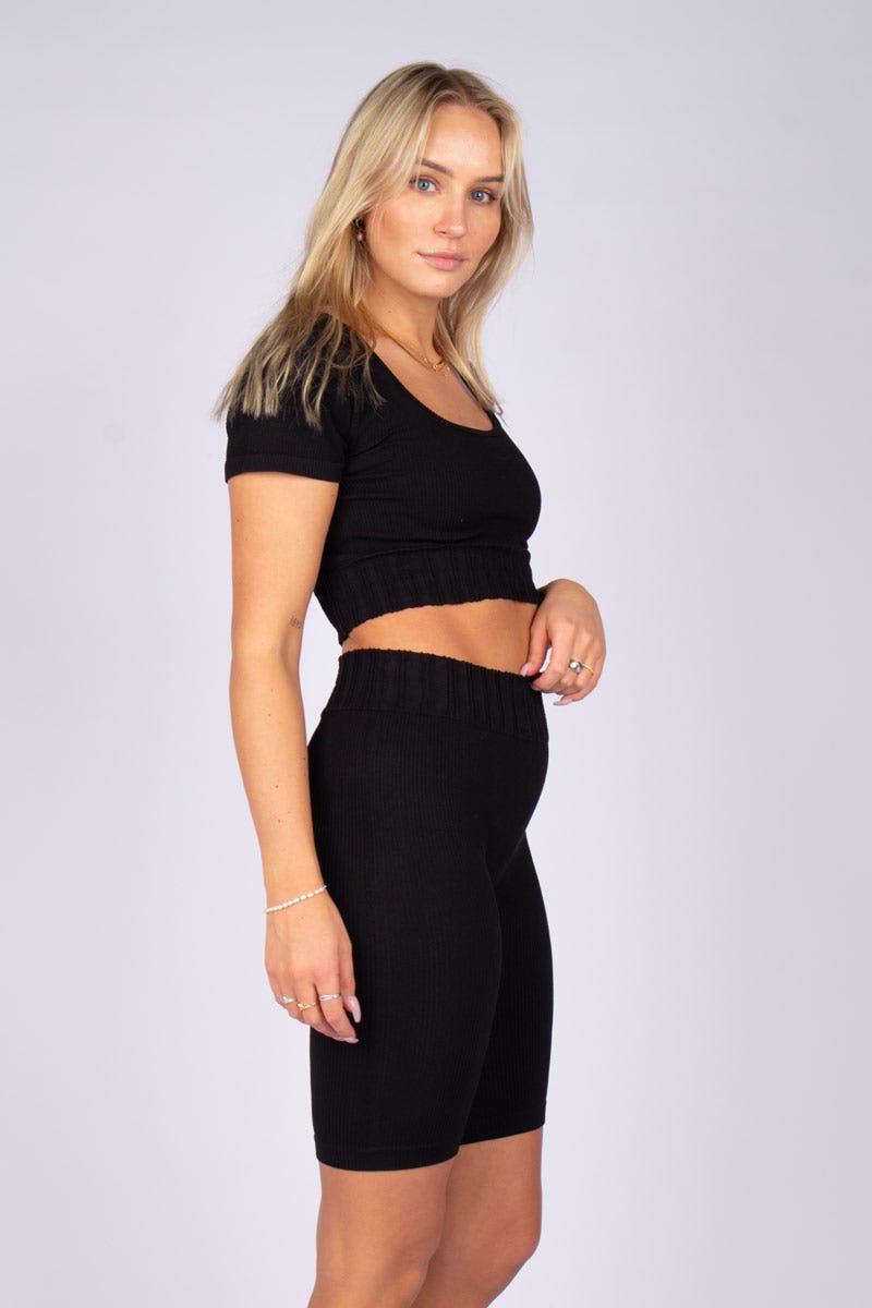 Crop top m. ærme Sort