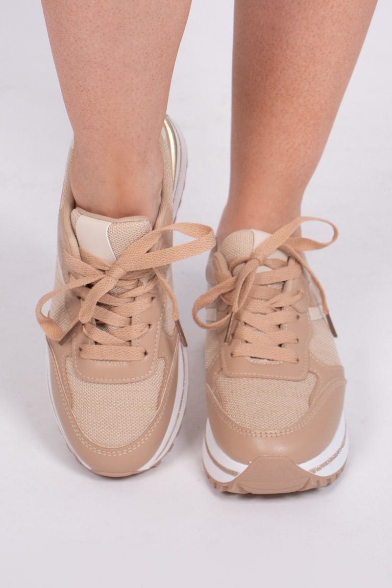 Sneakers m. gulddetaljer, Beige