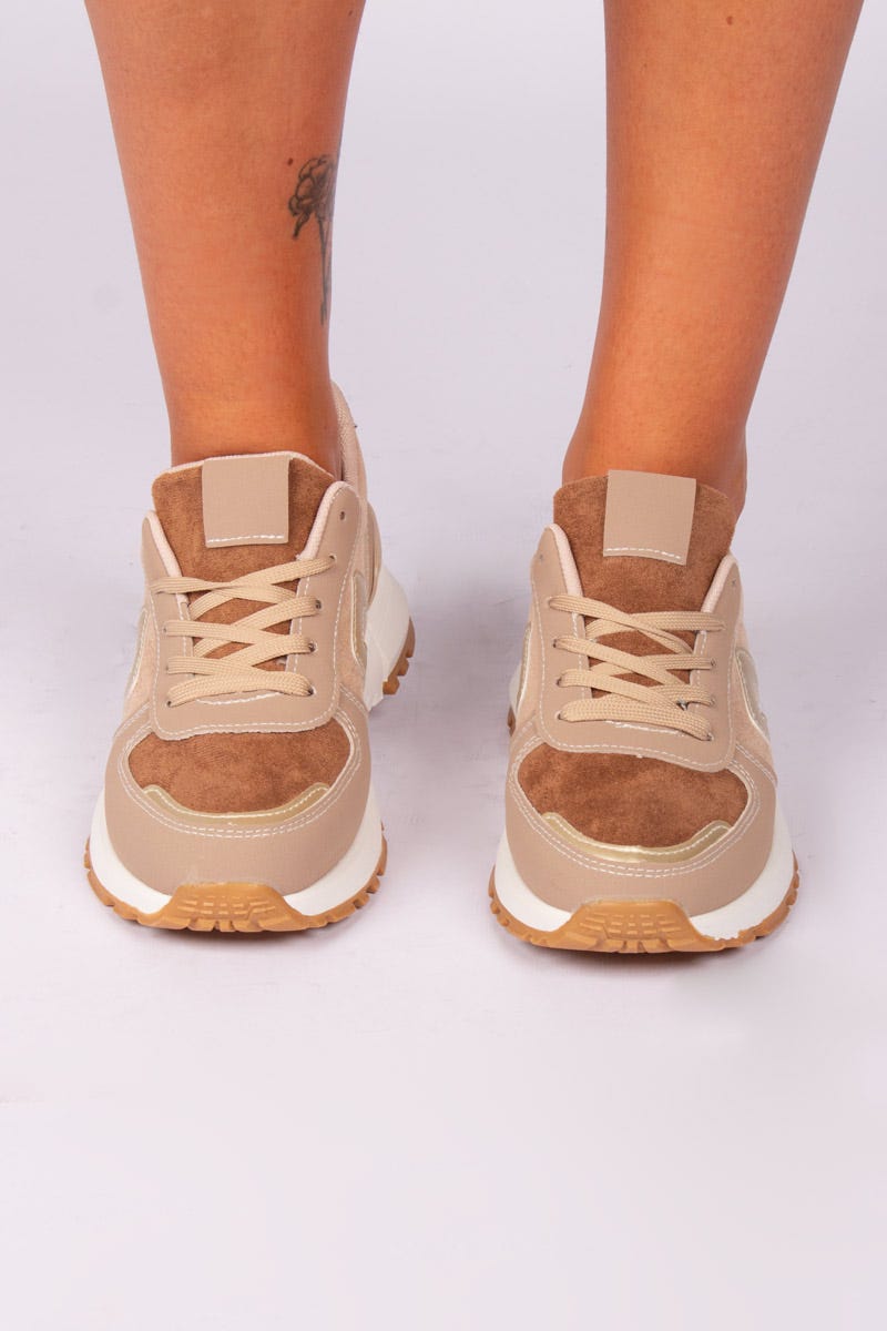 Sneakers, Beige