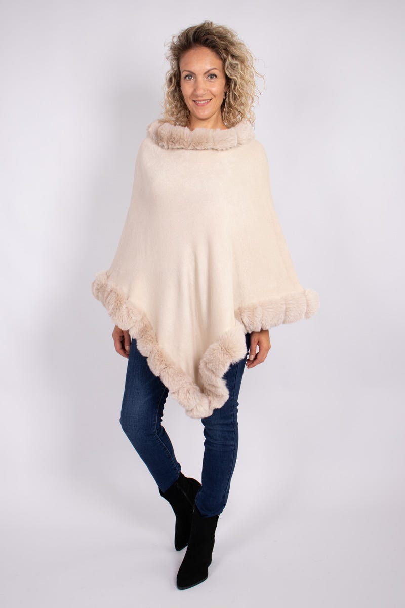 Poncho i fuskpäls, Beige