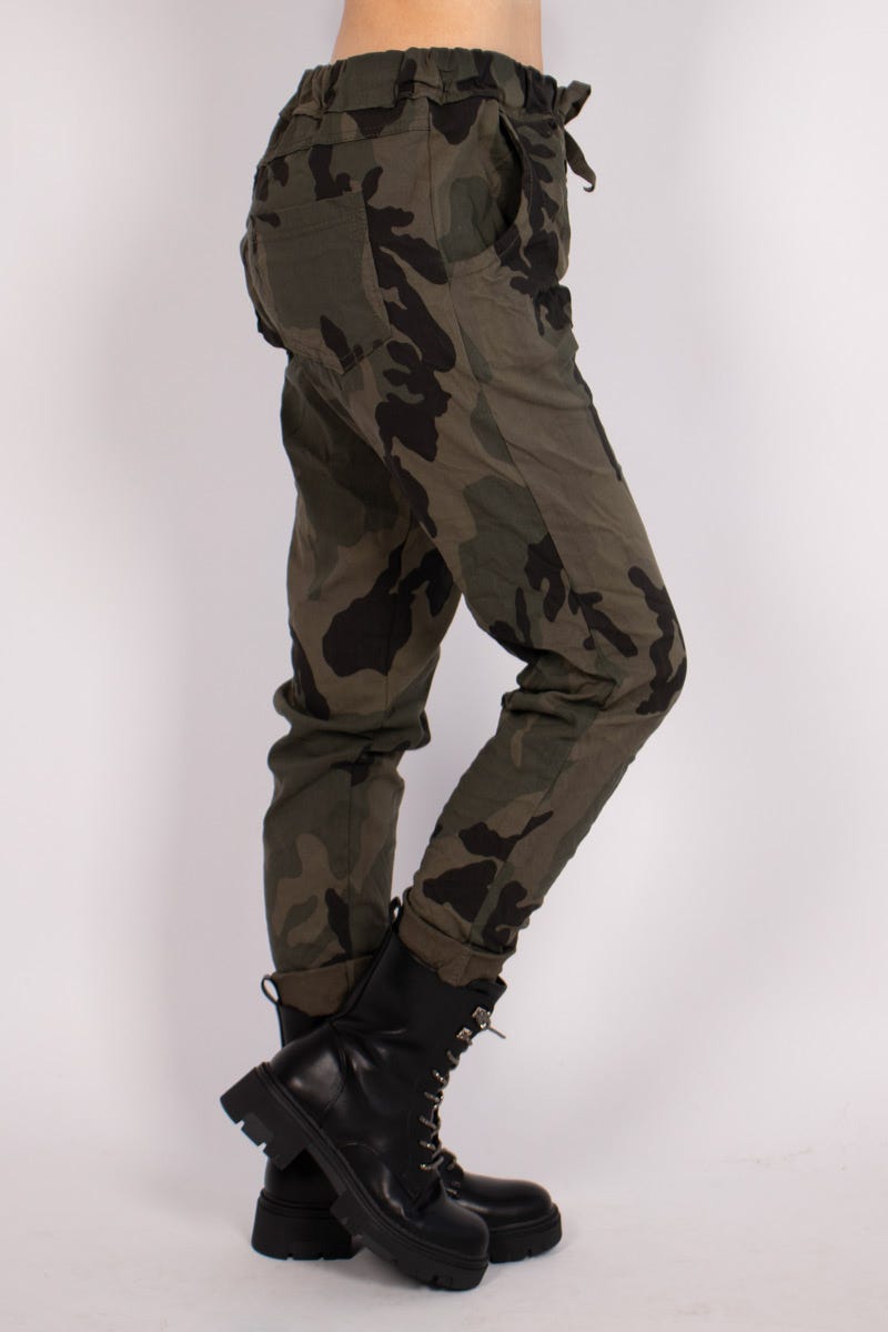 Armybyxor, Khaki