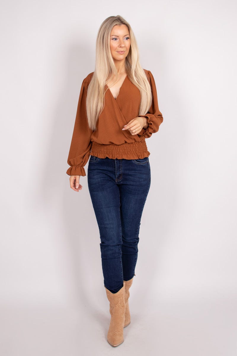 Crossover blus, Mocca