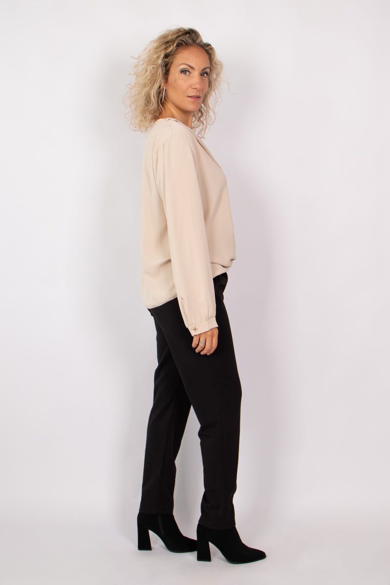 Blus m. omlottdetalj, Beige