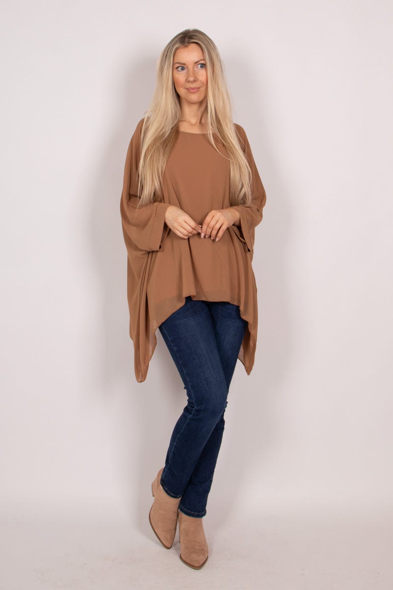 Batwing chiffongtop, Camel