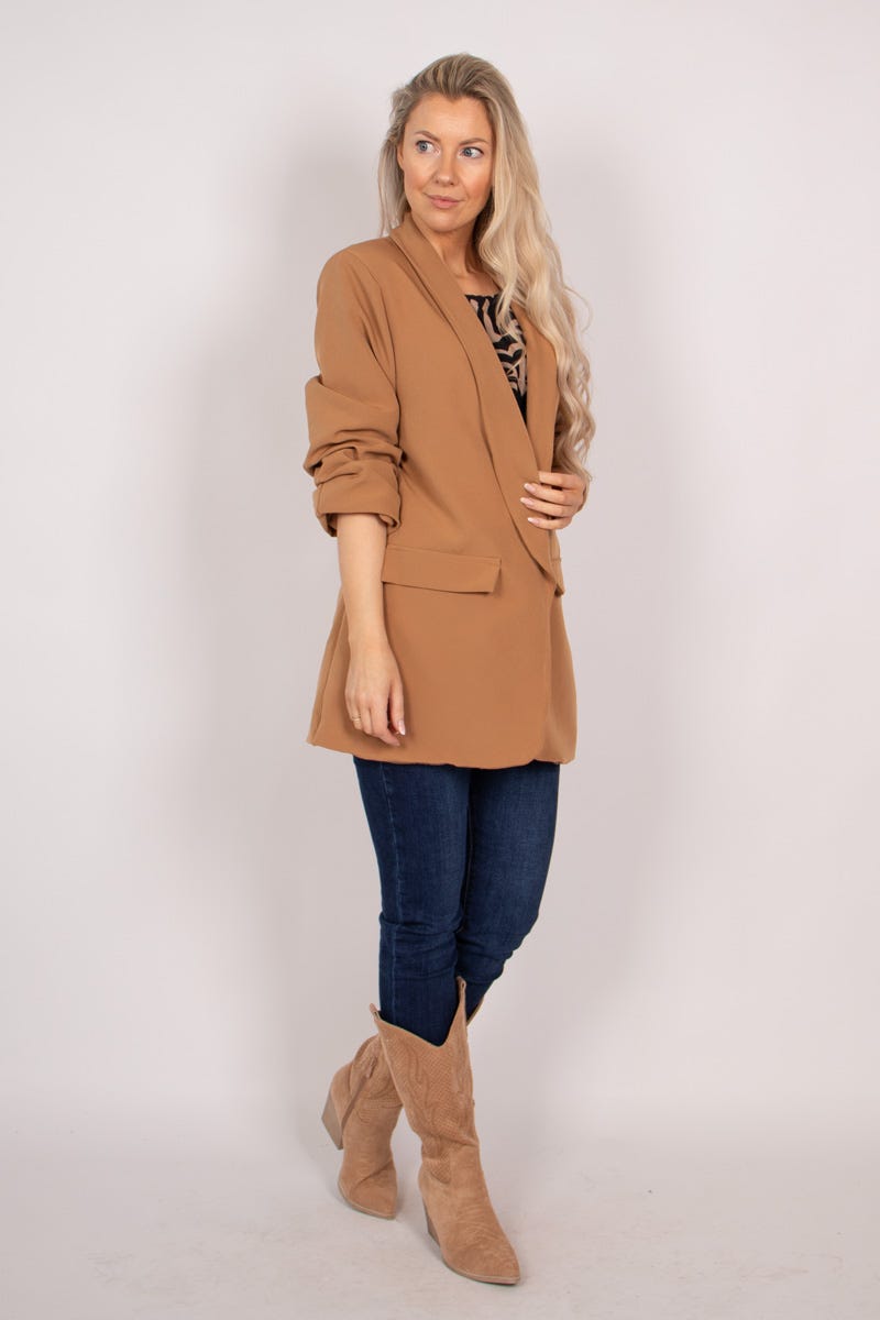 Blazer m. rynkdetaljer, Camel