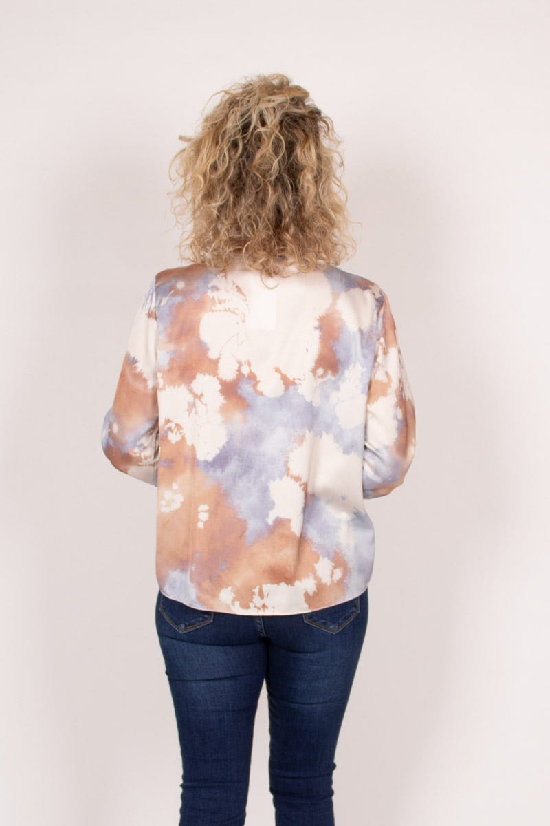 Crossover bluse m. batikmønster Beige