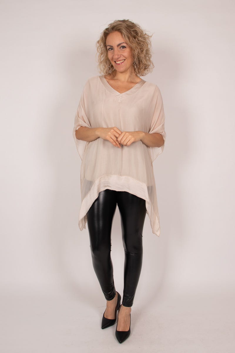 Tunika m. batwing og v-hals Beige