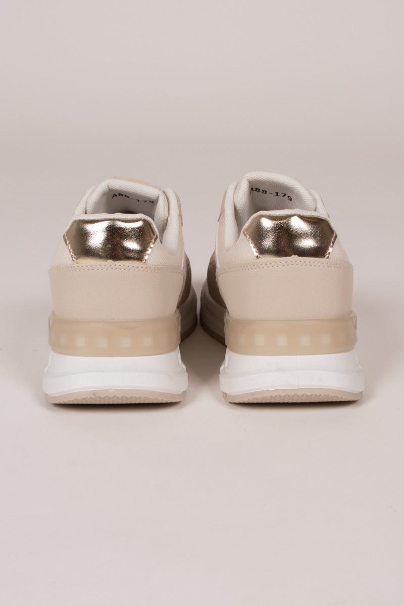 Sneakers i mesh och m. gulddetaljer, Beige