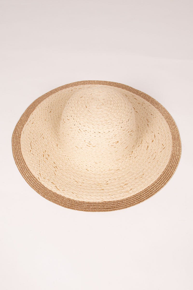 Hatt m. bred skärm och gulddetalj, Beige