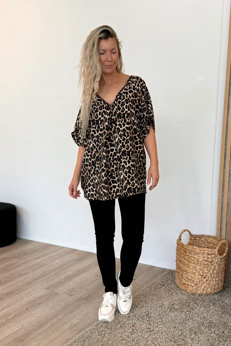 Bluse m. rygdetalje og leopard print Brun