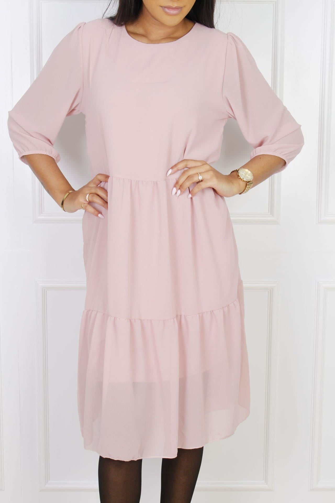 Lea klänning, Rosa