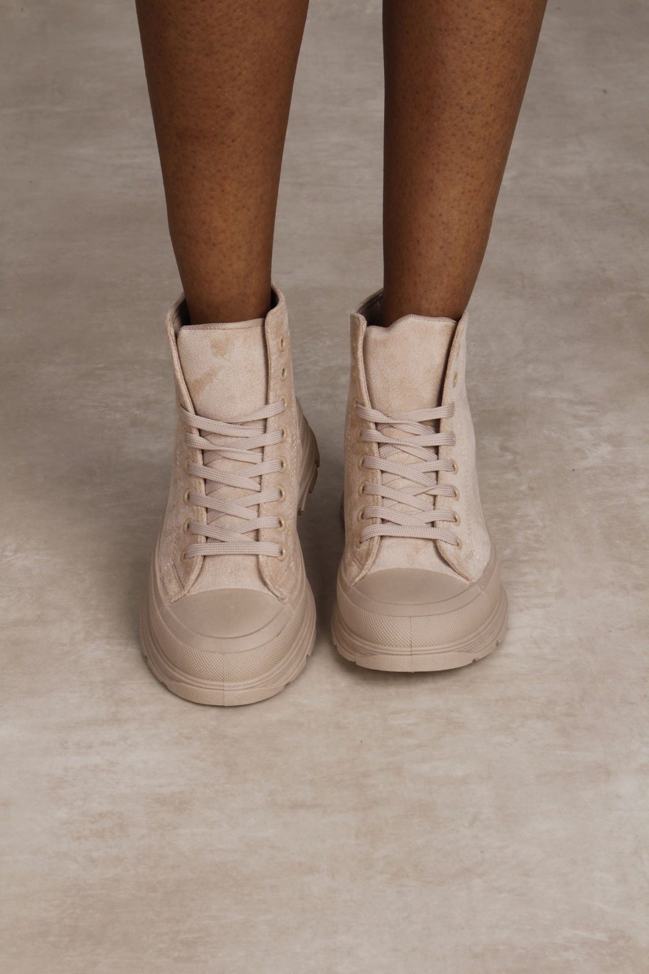 Låg stövel m. snörning, Beige