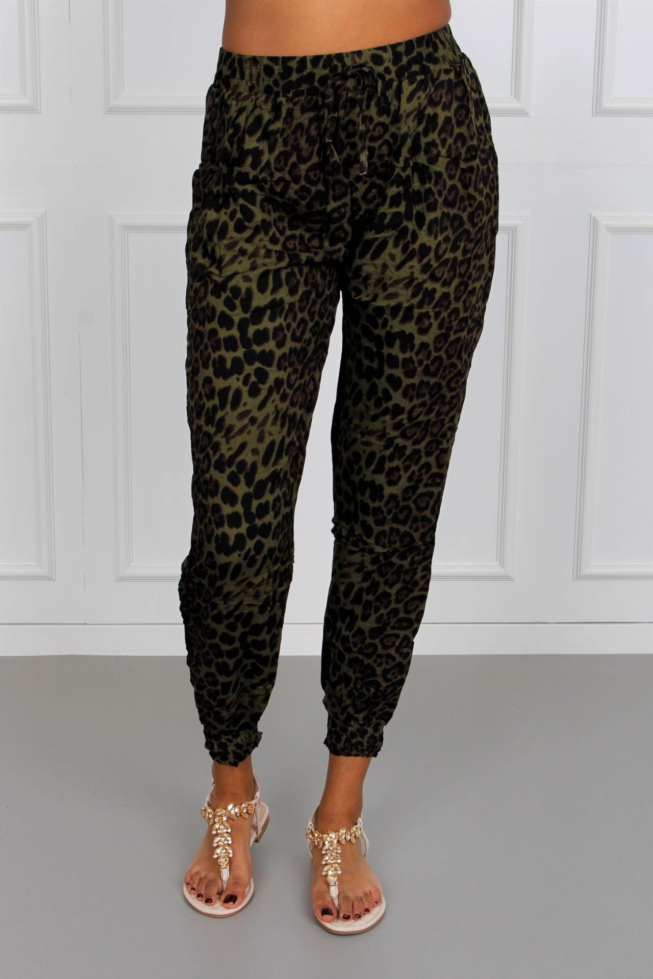 Resårbyxor i leopard, Khaki