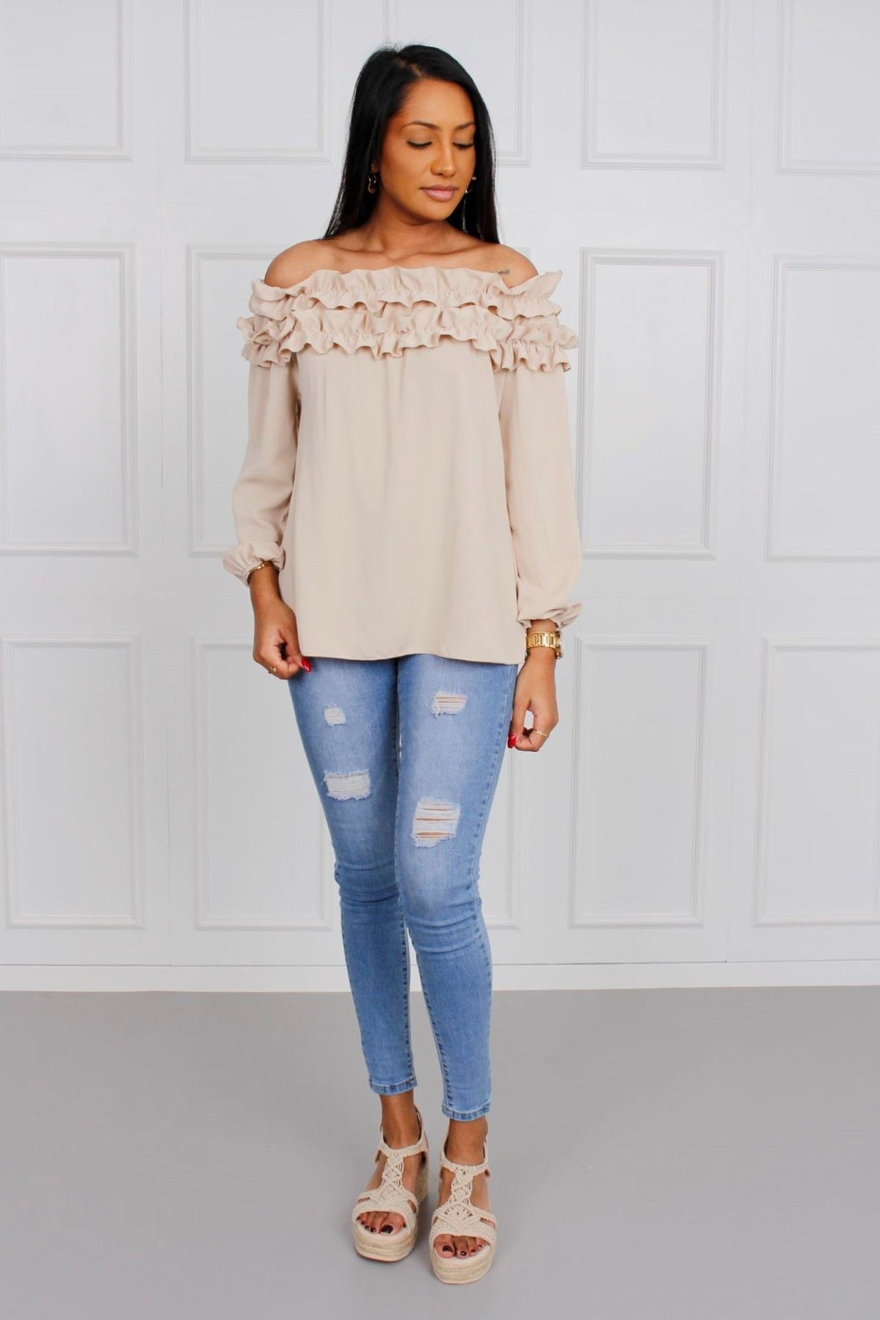 Blus m. volangkant, Beige