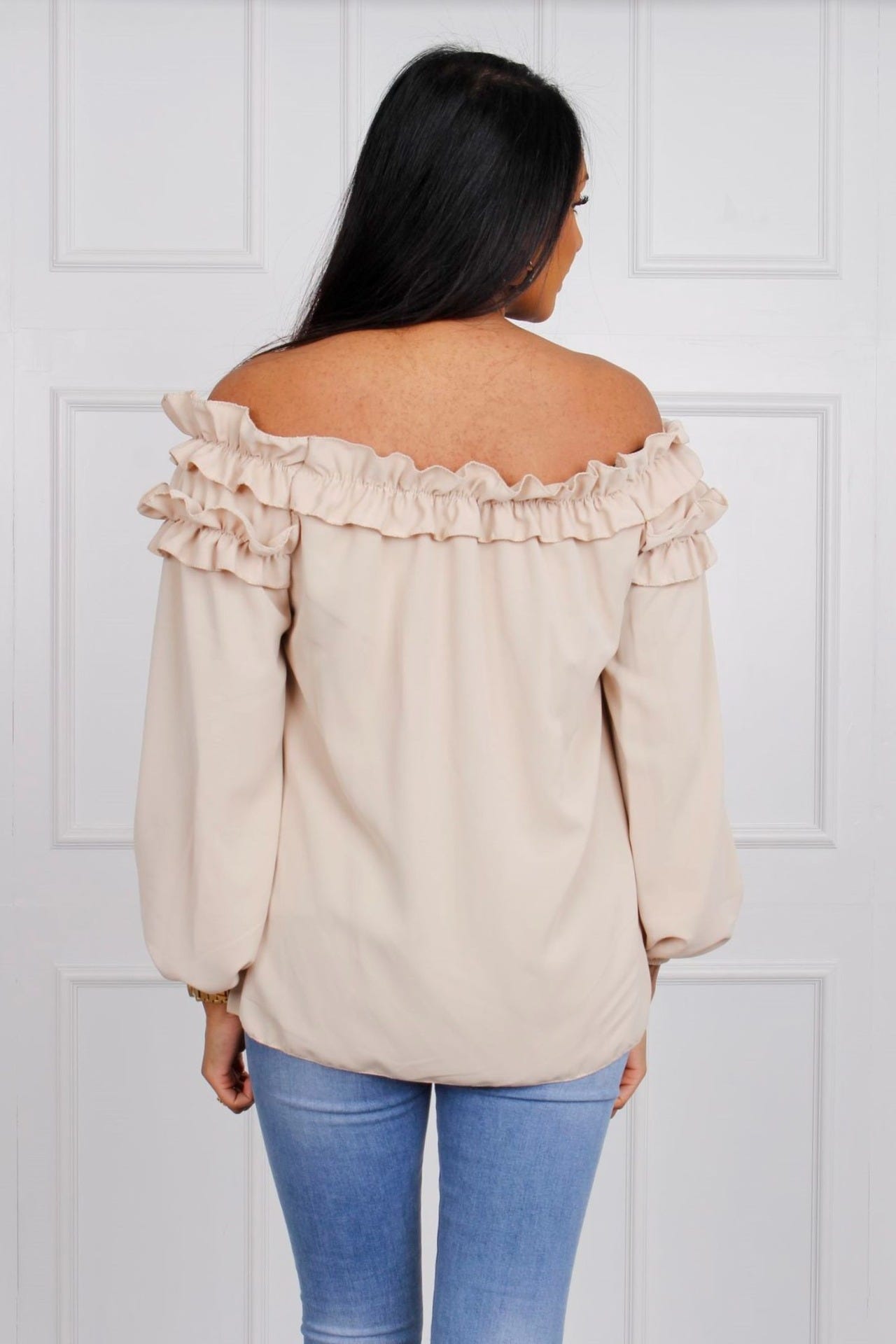 Blus m. volangkant, Beige