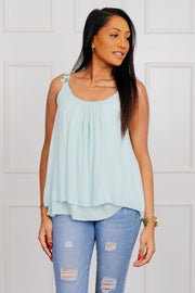 Line top med blomster stropper, mint