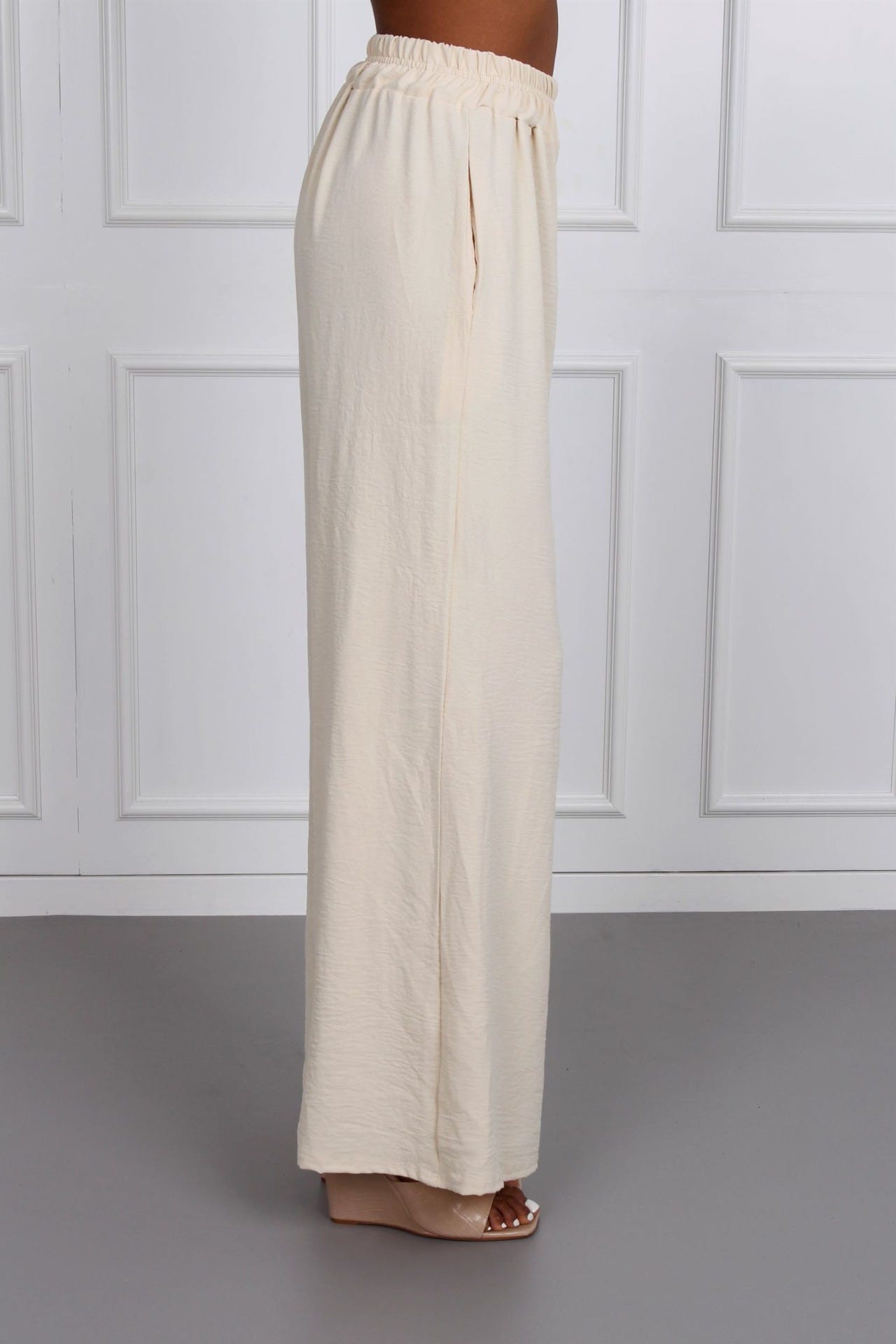 Lösa byxor, Beige