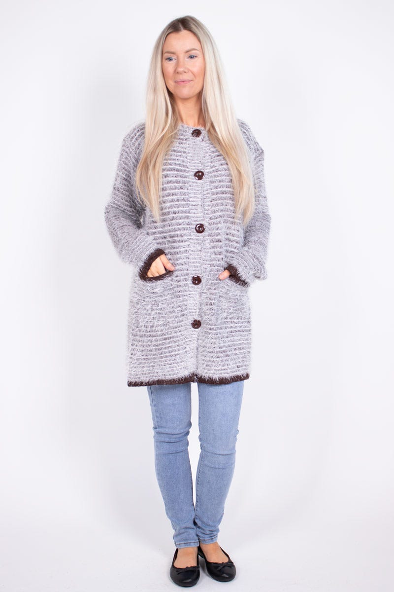 Stickad cardigan, Brun