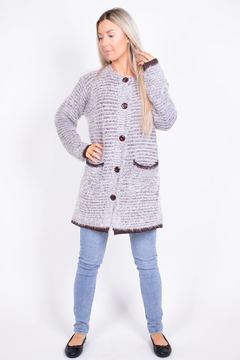 Stickad cardigan, Brun