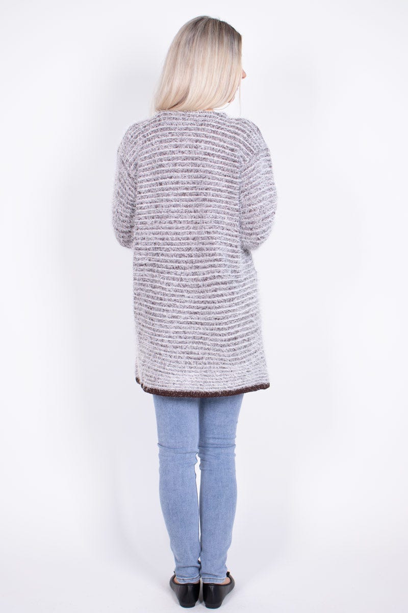 Stickad cardigan, Brun