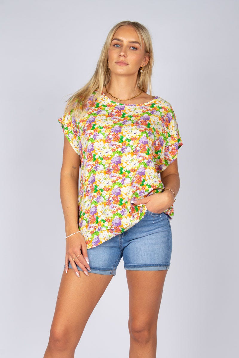 Blus m. blommor, Lila