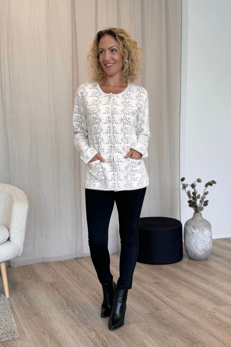 Cardigan m. mönster och pärlknappar, Creme