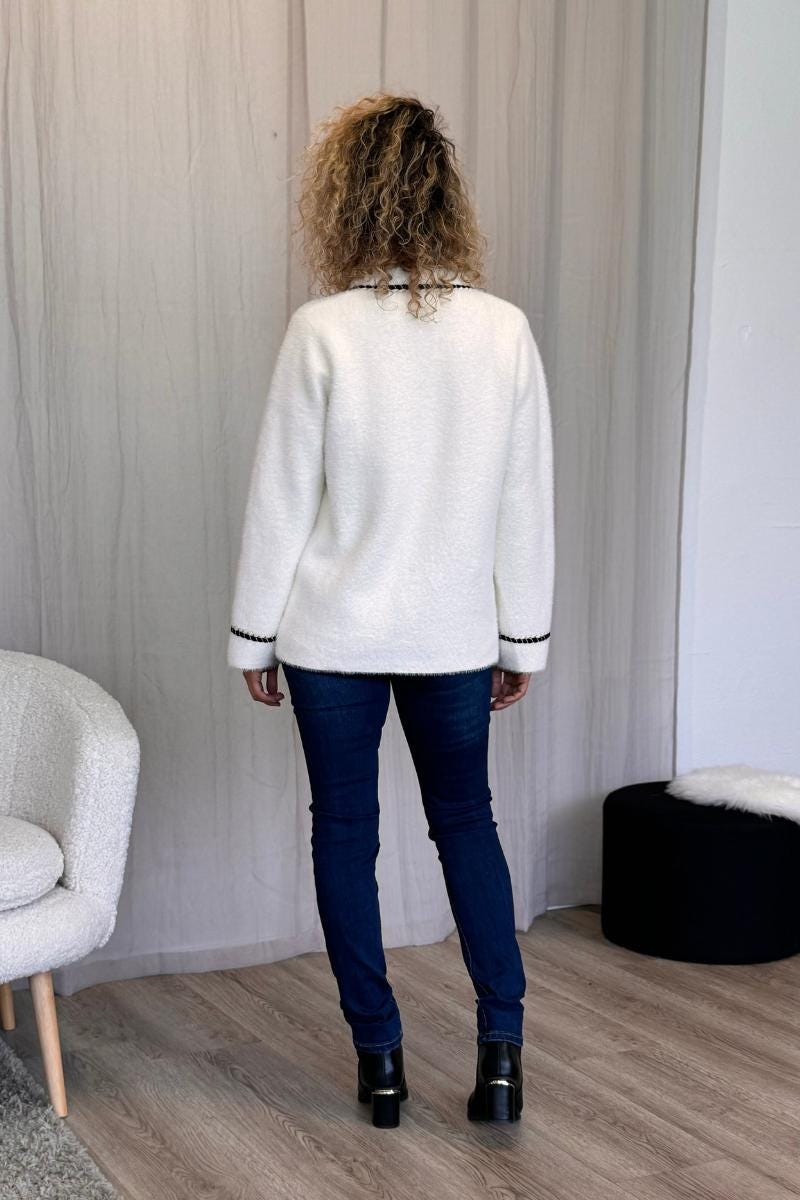 Cardigan med perleknapper Creme