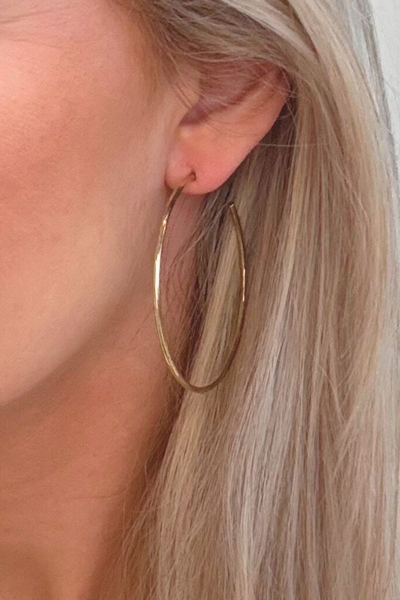 C-formade hoops Ø 5,5 cm, Guld