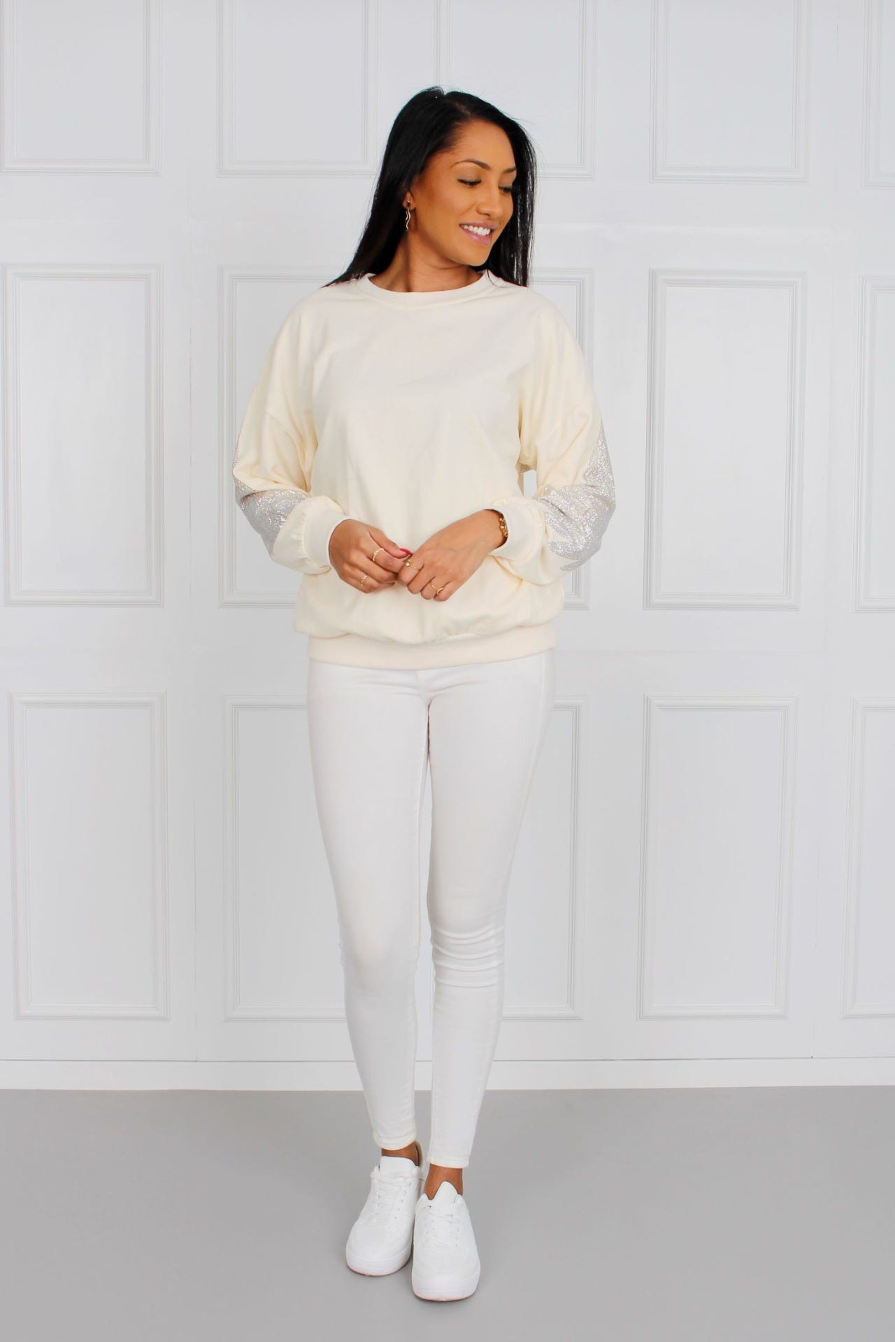 Sweatshirt m. glittervingar, Beige