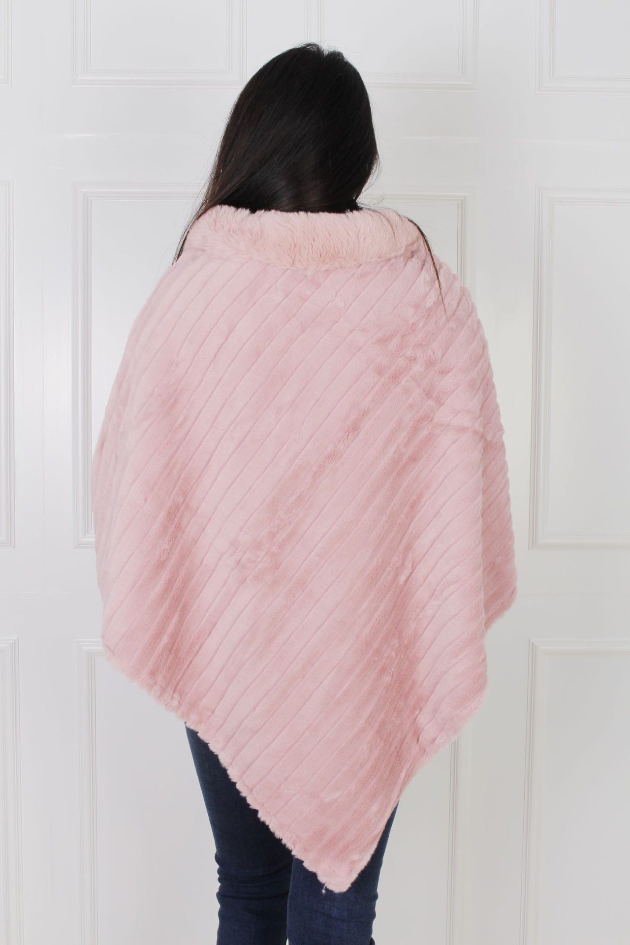 Poncho i fuskpäls, Rosa