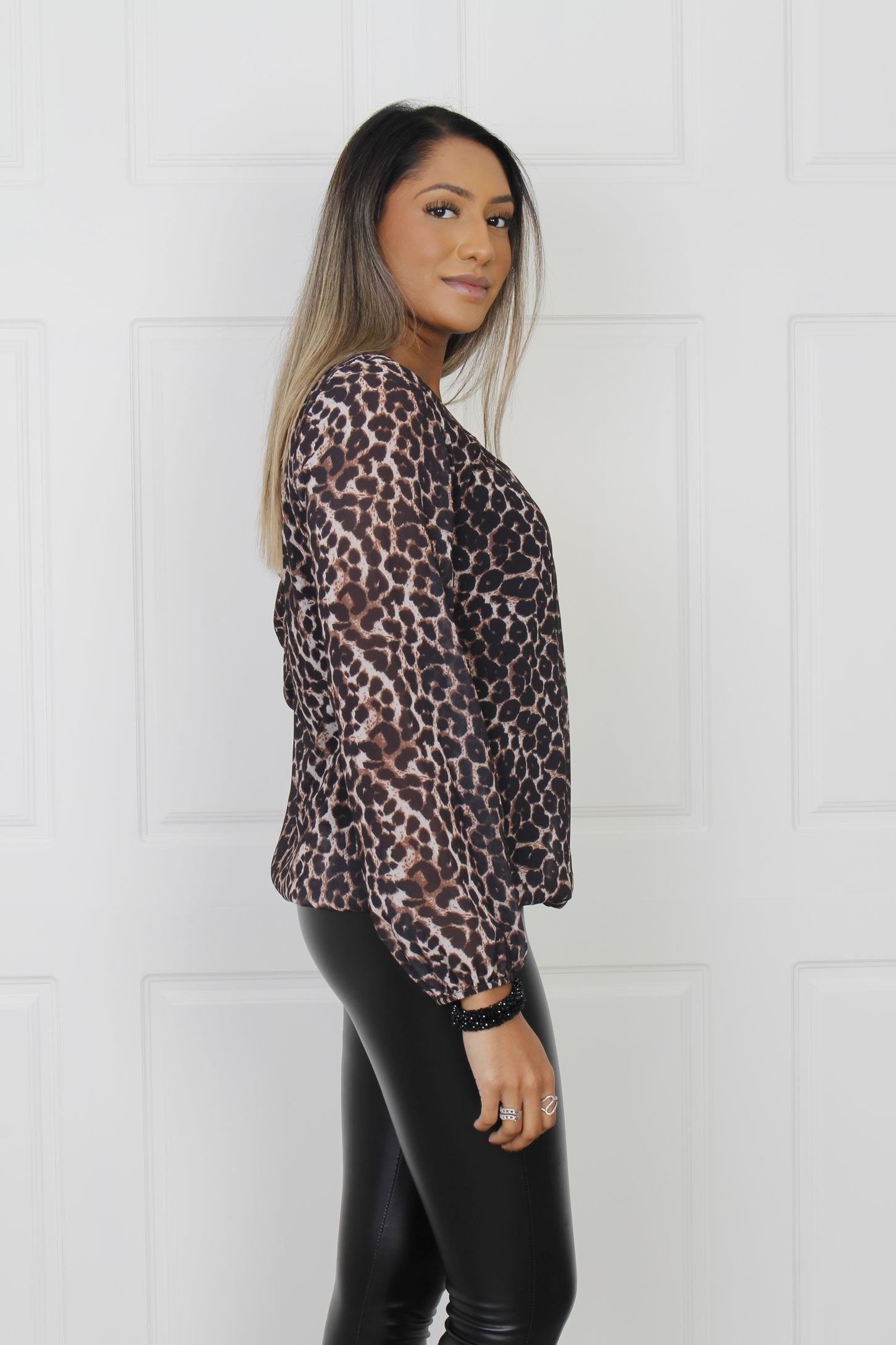 Bluse med leopard print