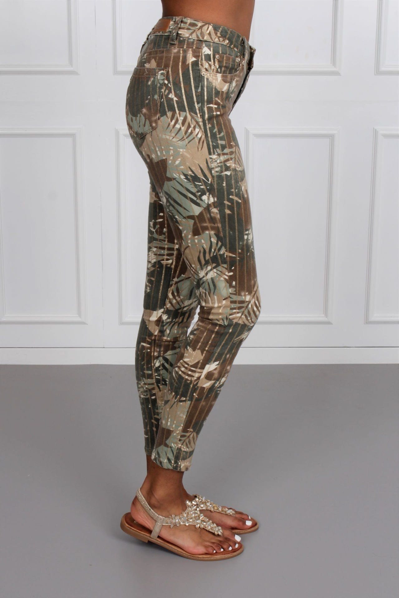 Jeans m. jungle print