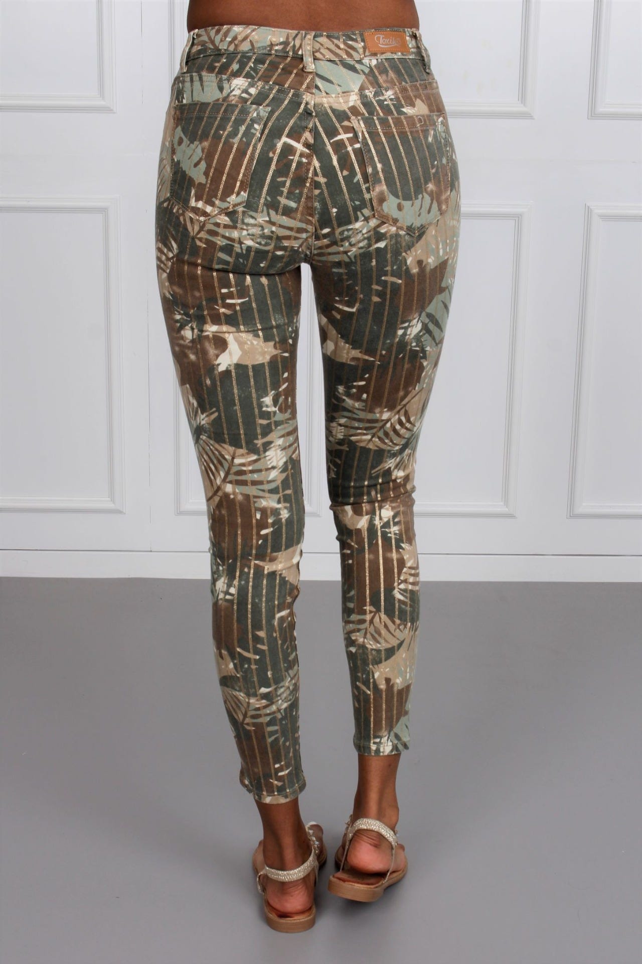 Jeans m. jungle print