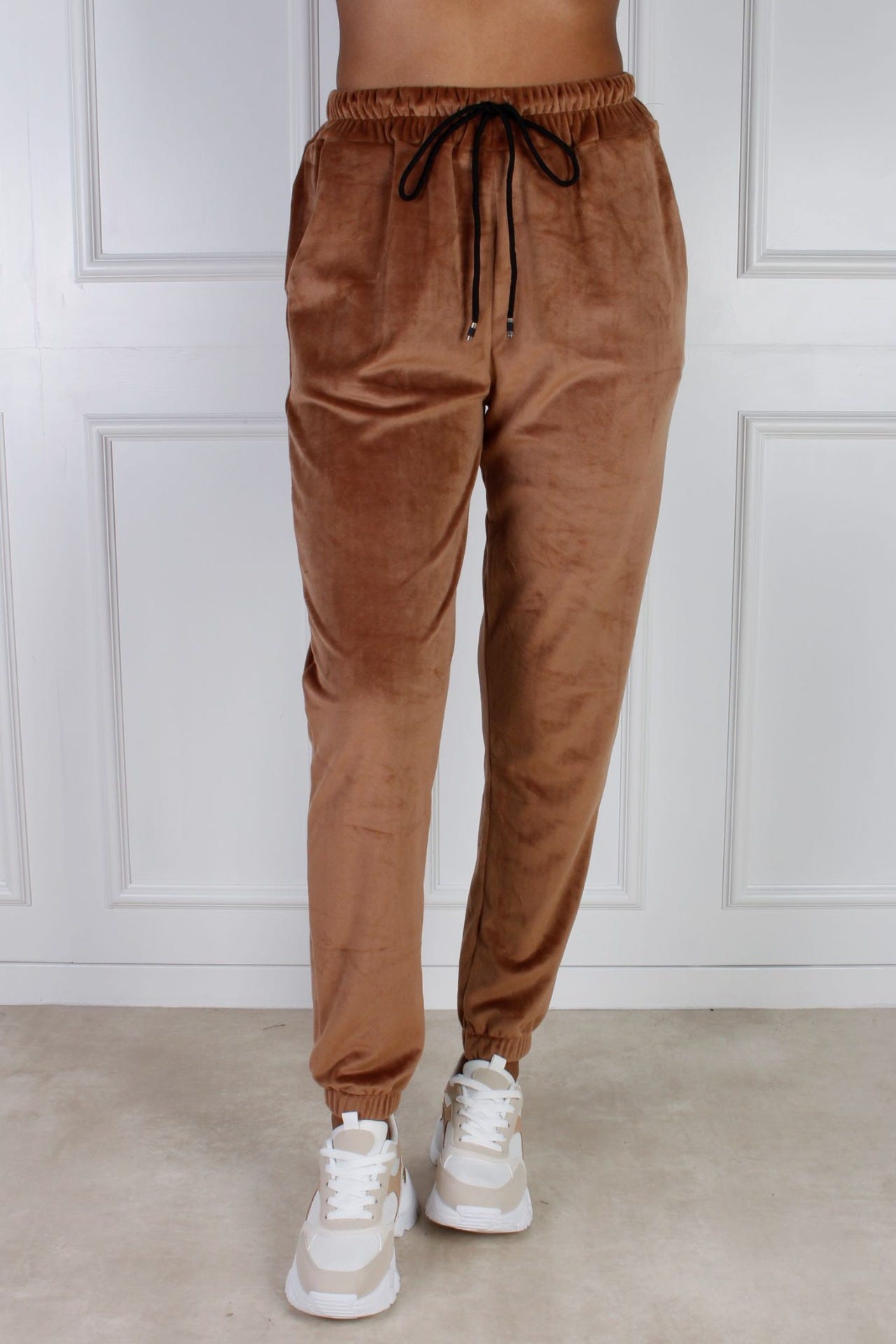 Liv velourbyxor, Mocka